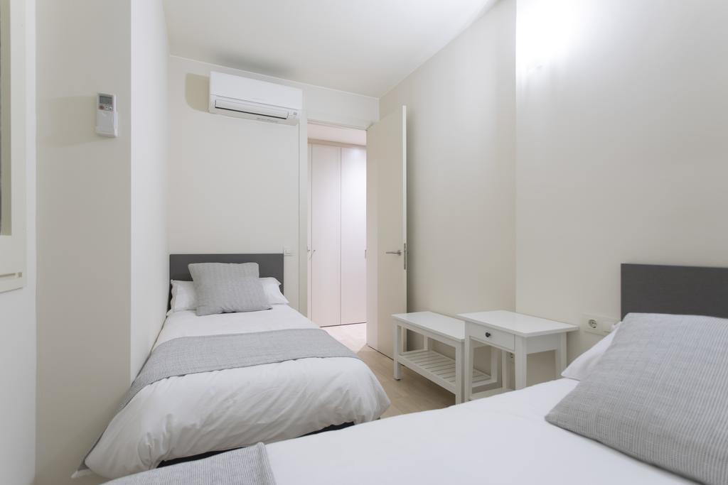 Bravissimo Cort Reial-1a Apartment *